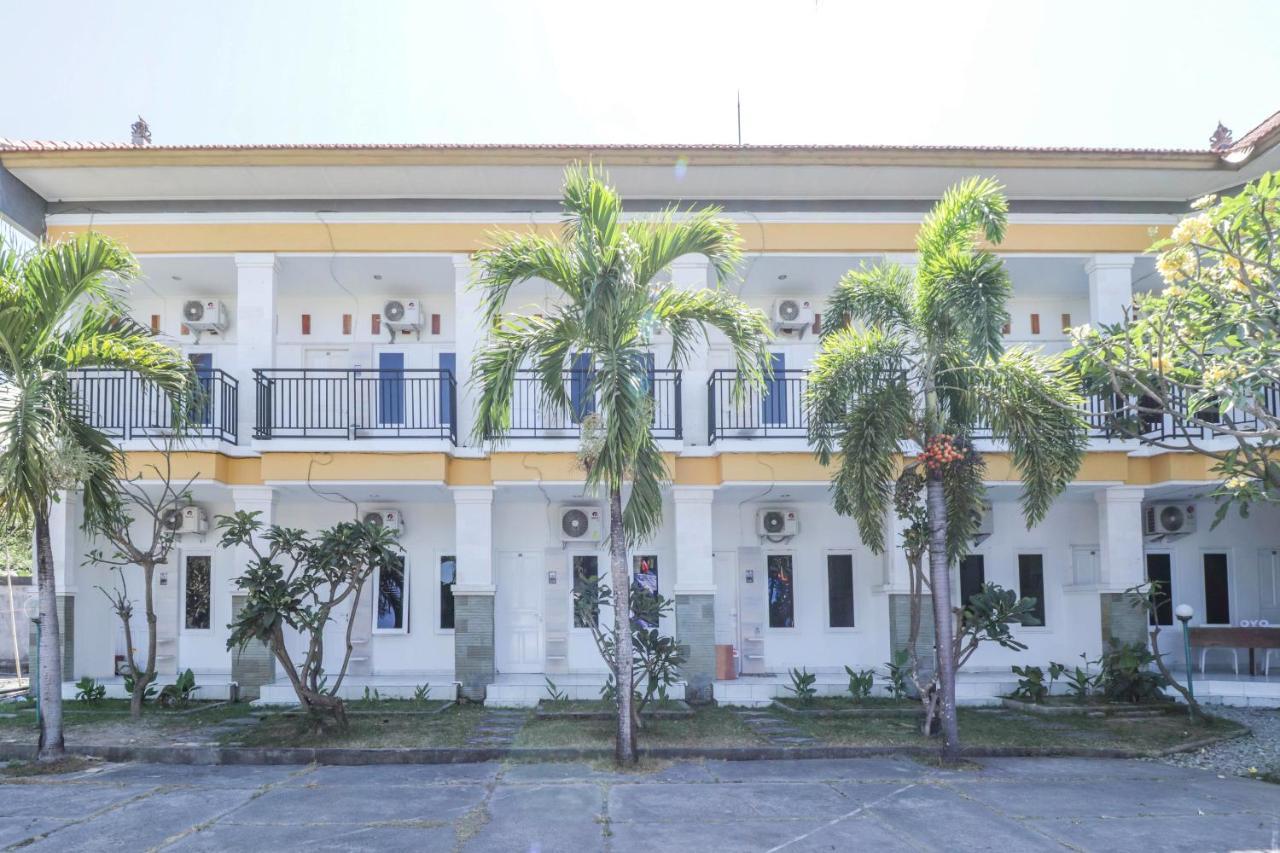 Oyo 1486 Tantular Residence Denpasar Esterno foto
